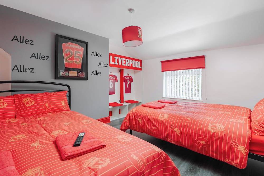 Peaceful 5-bedroom house in welcoming Liverpool neighborhood in Liverpool, Merseyside