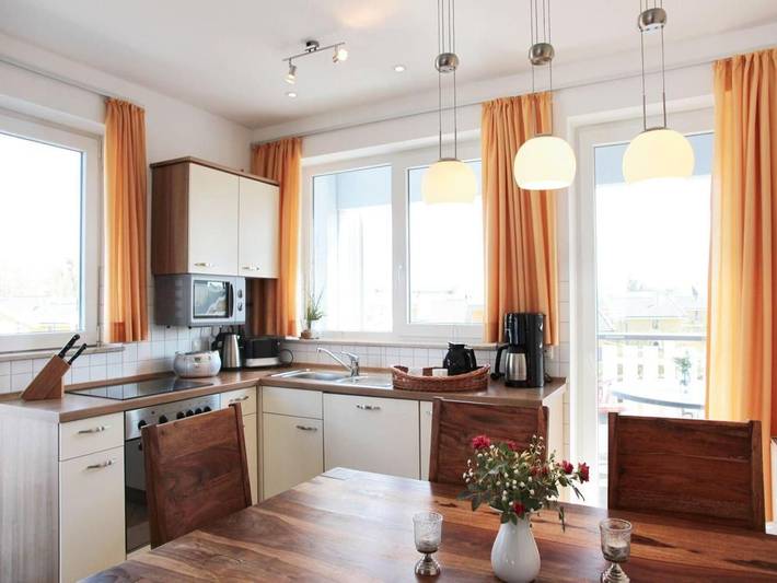 Ferienpark für 4 Personen, mit Balkon und Sauna, kinderfreundlich in Röbel-Müritz - 3