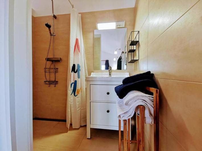 Location de vacances pour 12 personnes, avec Terrasse et Jardin ainsi que Piscine et Vue à Taulis - 4