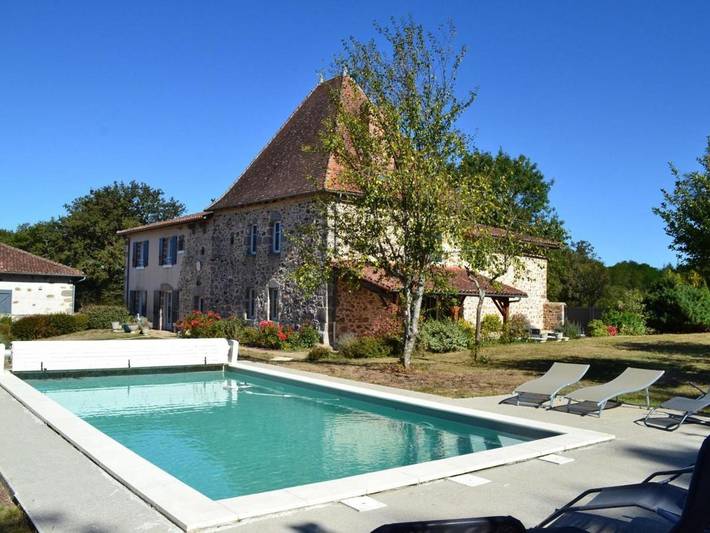 Maison de vacances pour 10 personnes, avec Terrasse ainsi que Jardin et Piscine