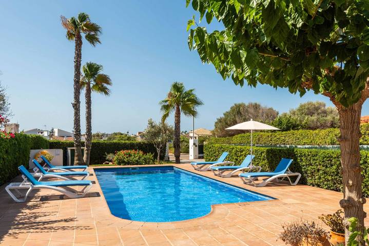 Location de vacances pour 6 personnes, avec terrasse à Cala en Blanes - 4