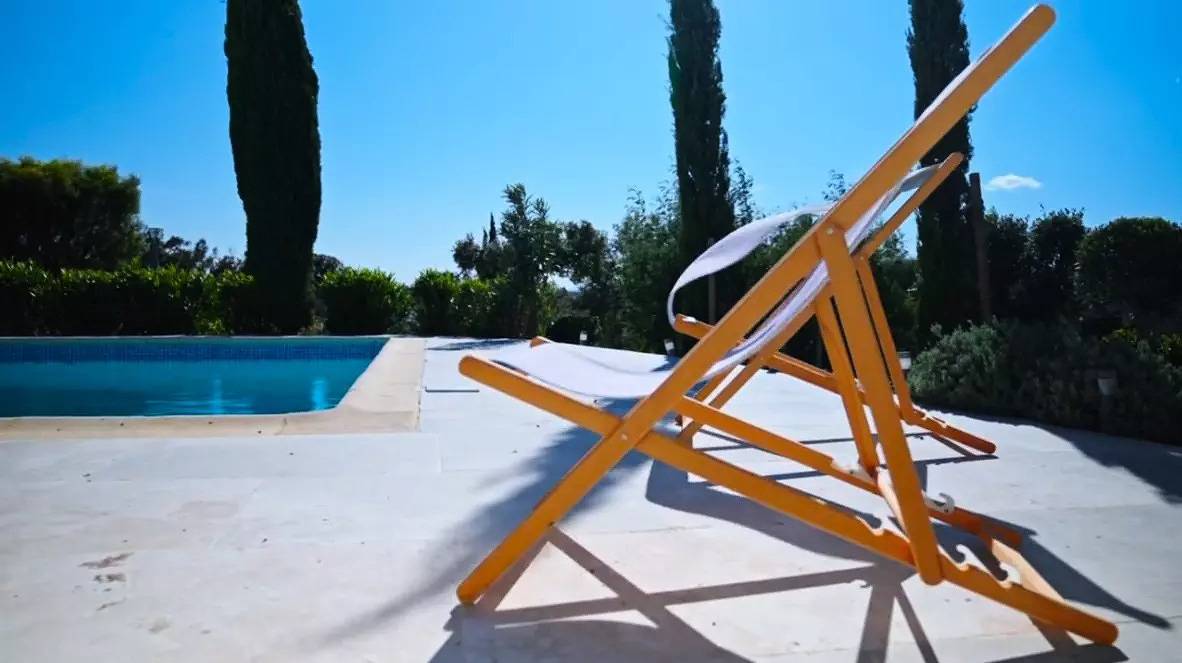Villa pour 6 personnes avec piscine privée, à deux pas du Golf de Valcros, à La Londe-Les-Maures in La Londe-les-Maures, Côte méditerranéenne (France)