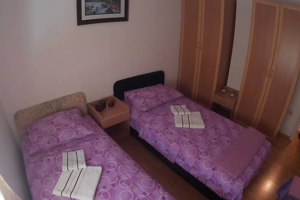 Entire apartment, Holiday apartment Budva in Budva, Opština Budva