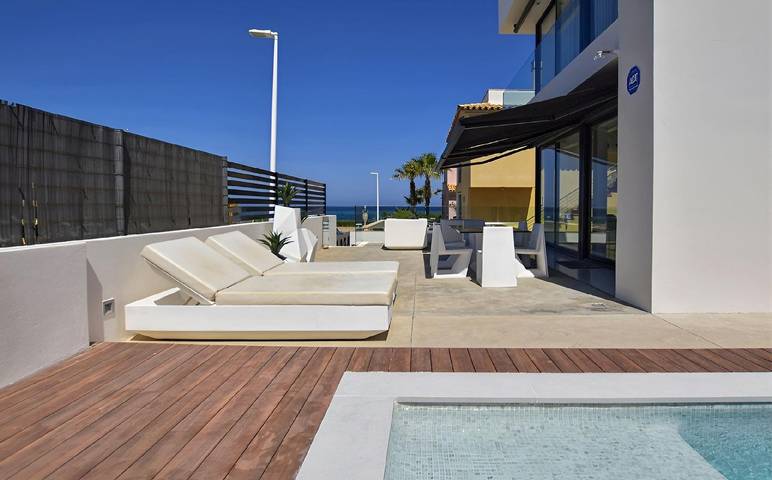 Villa pour 6 personnes, avec jardin et terrasse à Son Serra de Marina