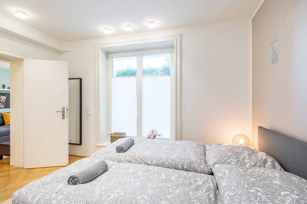 Ganze Wohnung, Modern Apartment in Rotherbaum for up to 5 Guests in Hamburg Rotherbaum, Hamburg