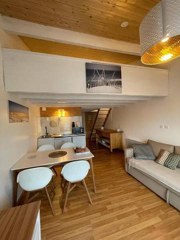 Gîte pour 5 personnes, avec terrasse, animaux acceptés dans Hourtin Plage