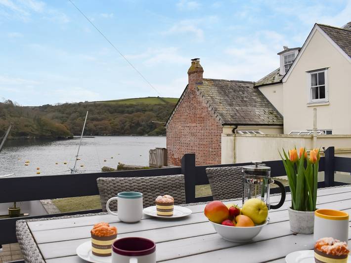 Cottage for 6 people, with garden, with pets in Fowey