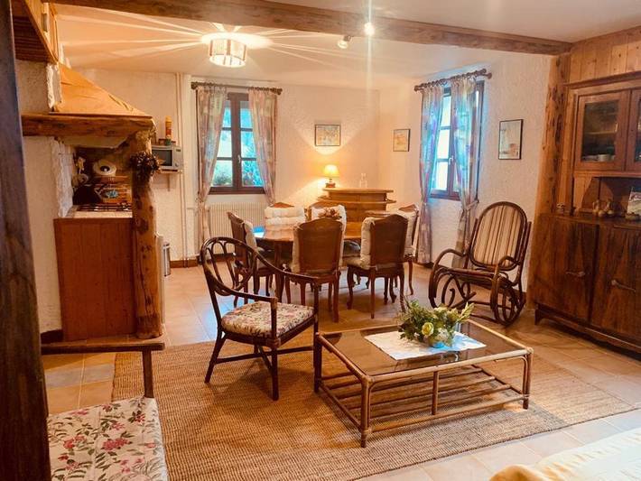 Maison d’hôte pour 6 personnes, avec jardin ainsi que vue et sauna dans le Doubs - 4