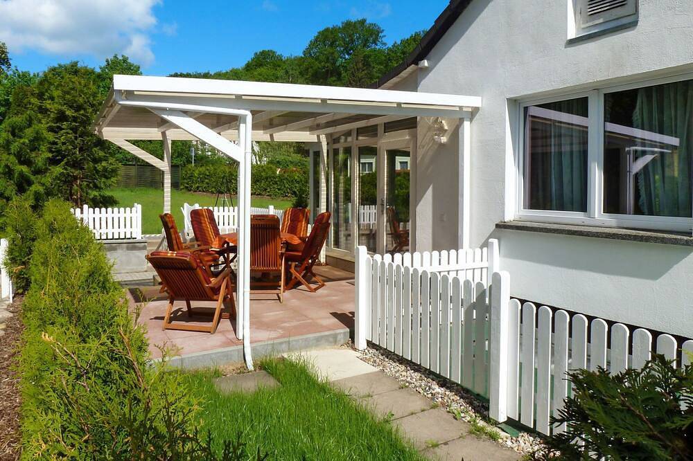 Alexorella by Interhome in Godern, Pinnow