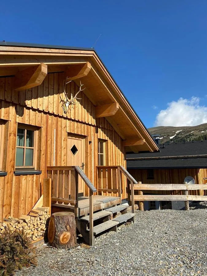 Chalet für 8 Personen, mit Garten und Ausblick sowie Sauna, mit Haustier - 1