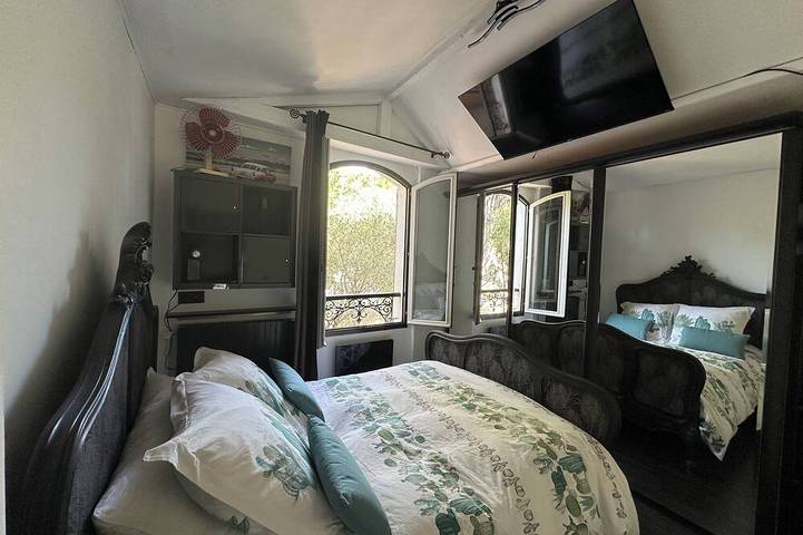 Location de vacances pour 4 personnes, avec jacuzzi ainsi que jardin et terrasse à Roquevaire - 4