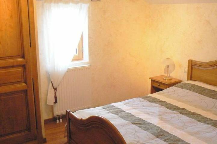 Location de vacances pour 10 personnes, avec jardin et piscine, animaux acceptés à La Malène - 2