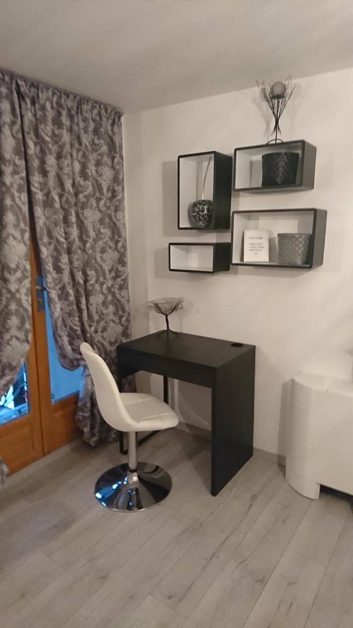 Gîte pour 2 personnes, avec Terrasse et Jardin à Saint-Romain-de-Jalionas - 2