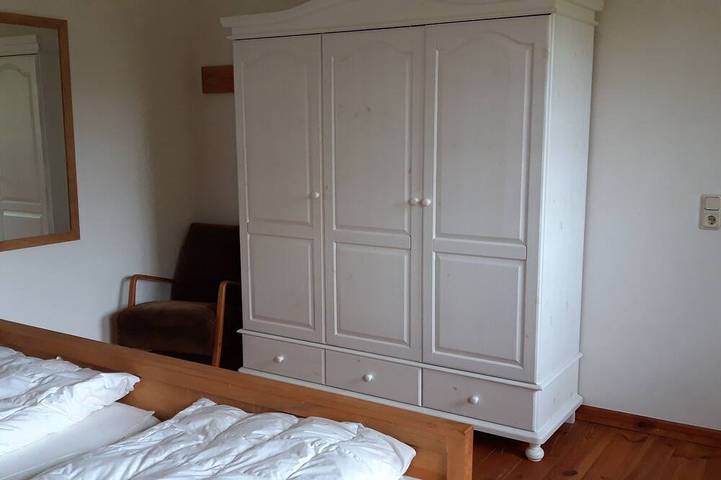 Ganze Wohnung, Ruhig gelegene 160 qm große Ferienwohnung für 5 Personen nahe Stettiner Haff. in Bugewitz, Vorpommern Greifswald