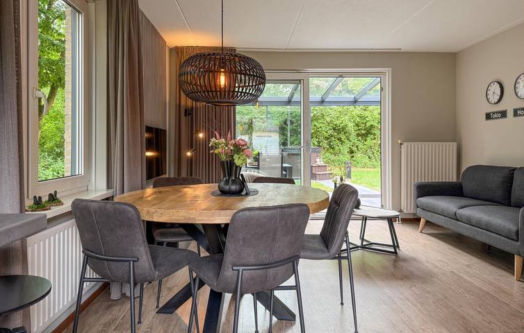 Casa de vacaciones para 6 personas con terraza in Hoeven, Halderberge