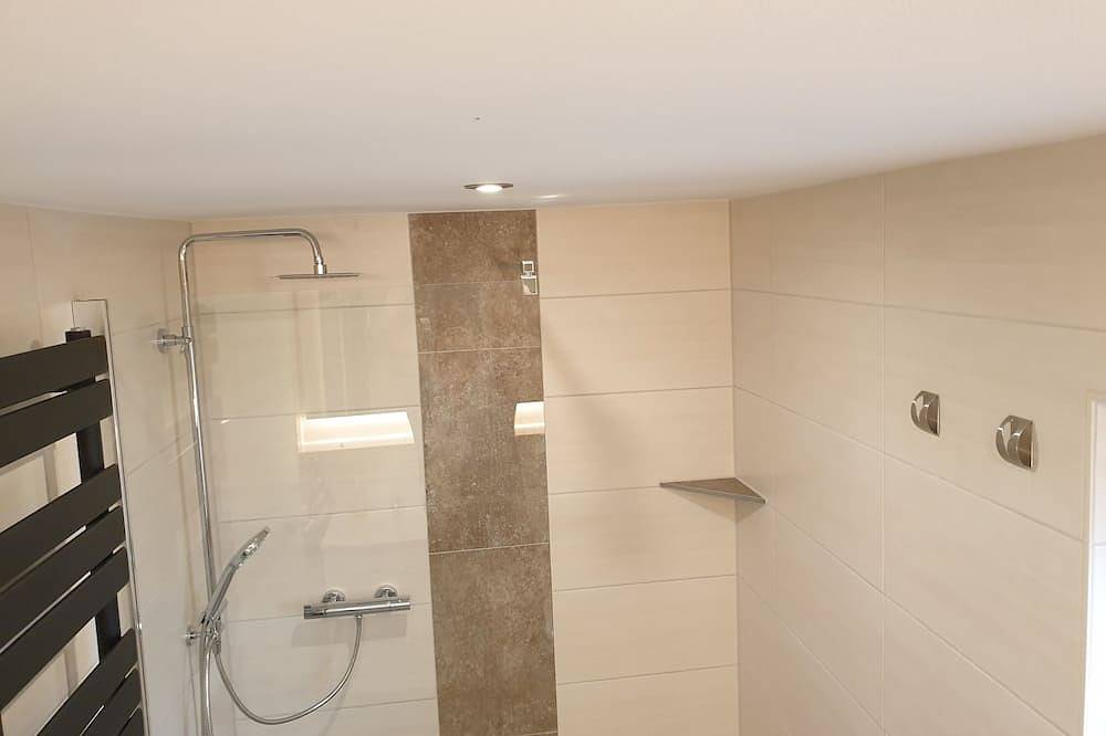 Ganze Wohnung, Ferienwohnung für 2 Personen im Leipziger Neuseenland in Großpösna, Leipziger Neuseenland