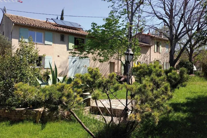Casa de vacaciones para 12 personas, con jardín y piscina - 1