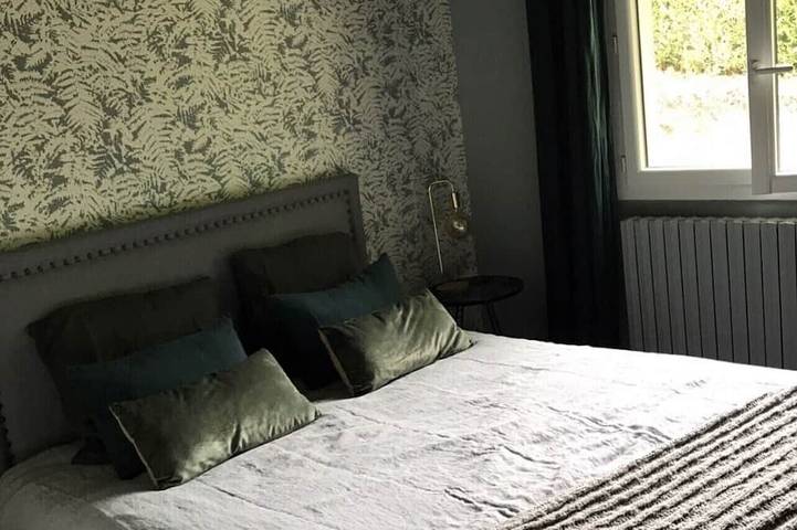 Location de vacances pour 7 personnes, avec jardin ainsi que balcon et jacuzzi à Marcillac-la-Croisille - 2