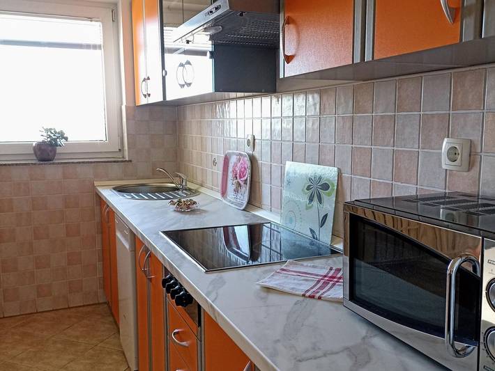 Ganze Wohnung, Superb Apartment in Senj Lika - Karlovac with Private Pool in Senj, Kvarner Festland