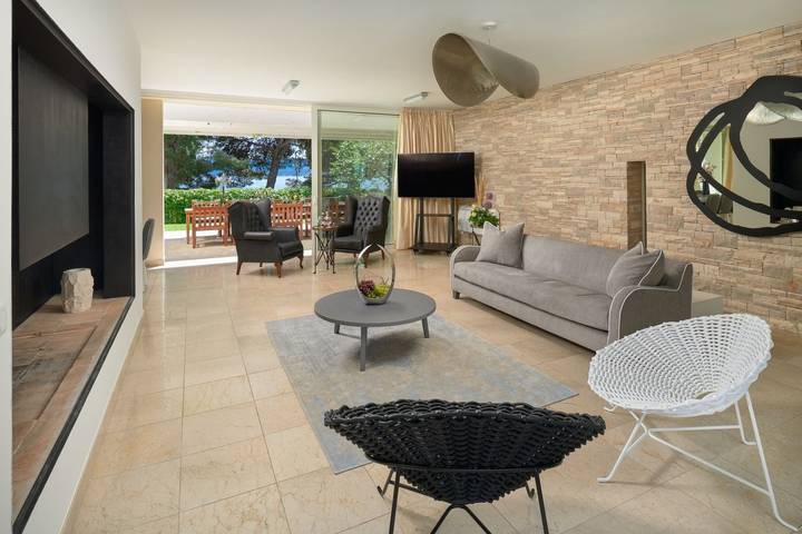 Villa pour 16 personnes, avec jardin à Bol - 4