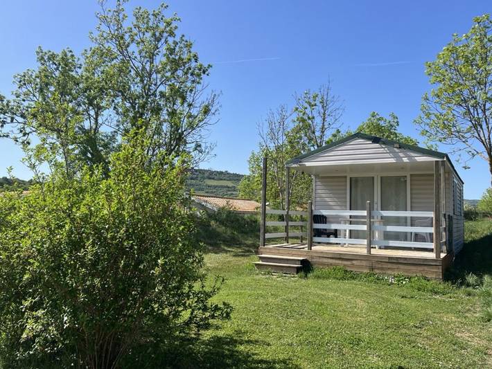 Mobil home pour 4 personnes, avec piscine, animaux acceptés à Saint-Georges-de-Luzençon - 3