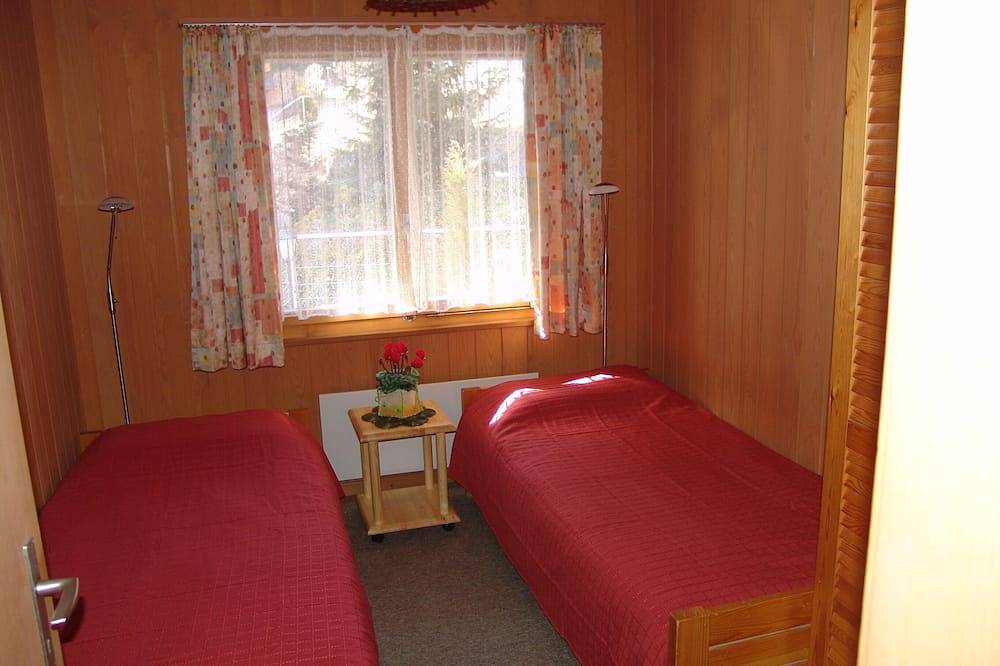 Ferienwohnung mit traumhafter Aussicht auf Eiger, Mönch und Jungfrau und den See in Beatenberg, Thunersee
