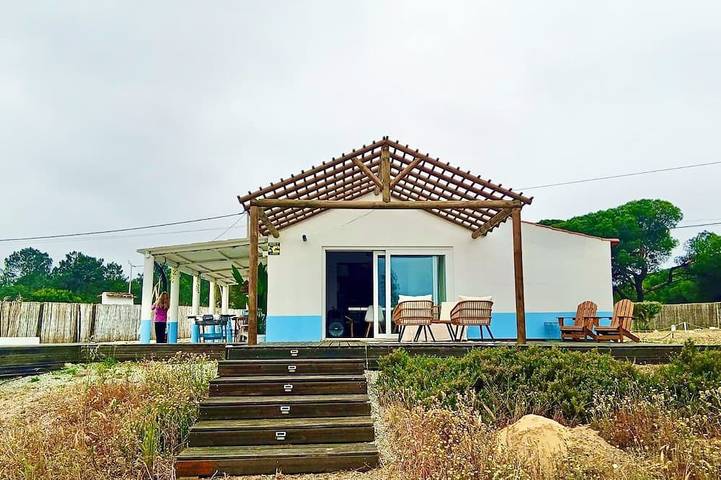 Casa de campo para 7 pessoas, com terraço e jardim em Santiago do Cacém