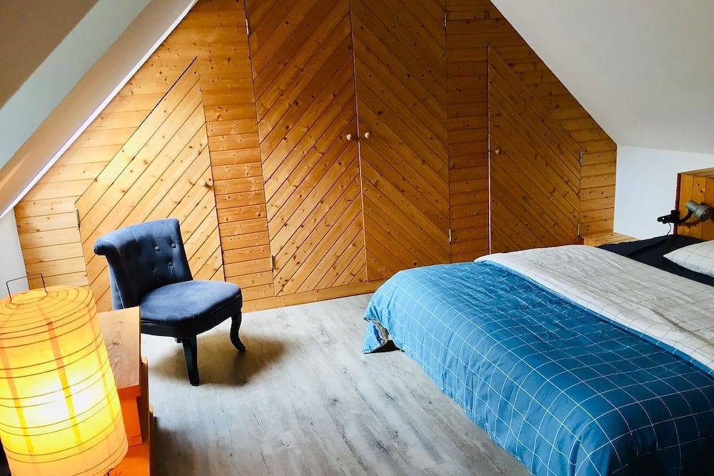 Rental mountain village house 90m2 in Azet, Pyrénées