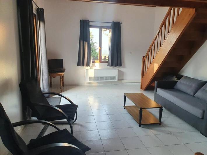 Location de vacances pour 2 personnes, avec vue et terrasse à Chiroubles - 4