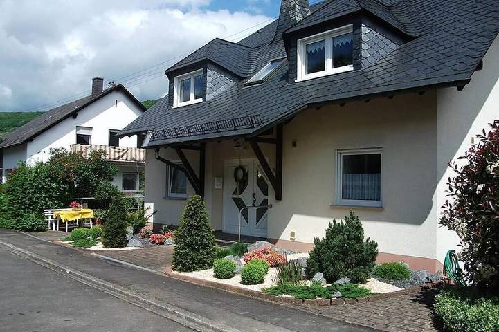 Appartement à 3 lits, Collis Tower - Schier, Appart-Pension in Zell Stadt (Mosel), Zell (Mosel)