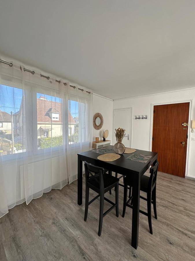 Gîte pour 2 personnes, avec balcon dans Plage Riva-Bella - 4