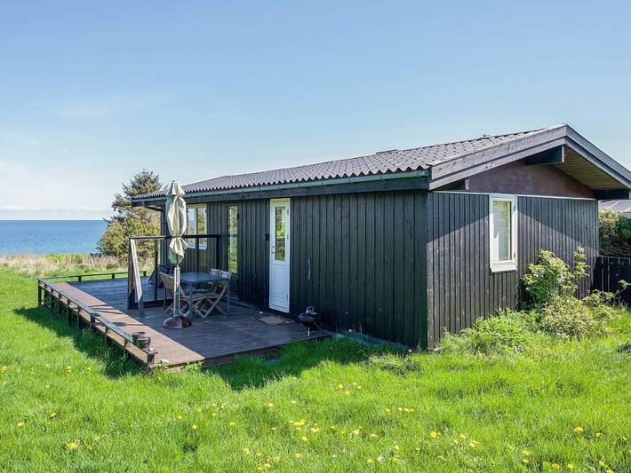 Ferieudlejning for 4 personer, med Terrasse i Nykøbing Sjælland