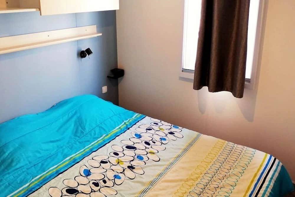 Camping 3 étoiles - Piscine - ccbaegf in Saint-Mitre-les-Remparts, Istres region