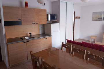 Gîte pour 8 personnes, avec balcon, animaux acceptés à Villar-d'Arêne