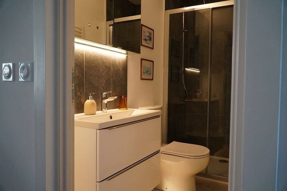 Apartamento entero, Characterful Studio in heart of Medieval Saint-Yrieix-la-Perche in Saint-Aurélien, Región de Limoges