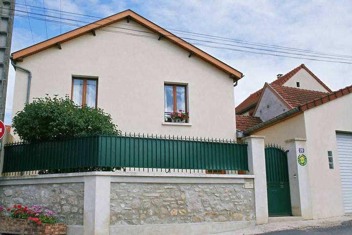 Gîte pour 3 personnes, avec Jardin dans Lagery