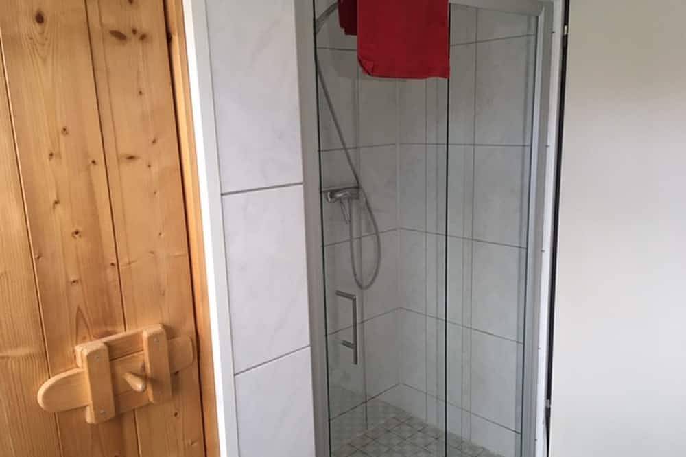 Ganze Wohnung, Apartment 'Hintz' mit privater Terrasse und Wlan in Blaubeuren, Alb-Donau-Kreis