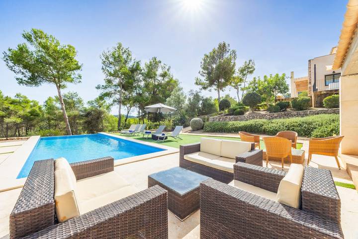 Villa 'Pins' mit Bergblick, Wi-Fi und Klimaanlage in Felanitx, Mallorca Süden