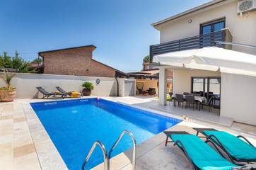 Villa für 7 Personen in Medulin, Südküste Istrien, Bild 2