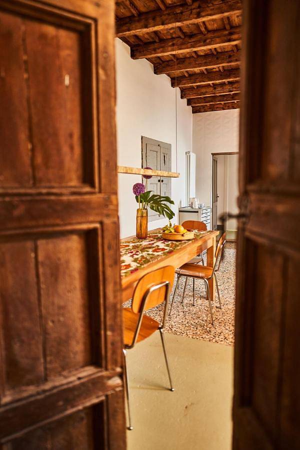 Ferienhaus für 4 Personen, mit Balkon und Terrasse sowie Seeblick und Ausblick