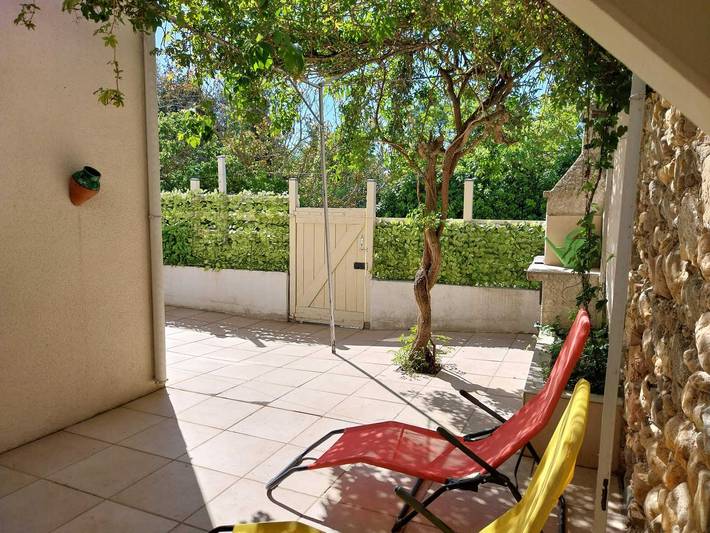 Gîte pour 5 personnes, avec terrasse, animaux acceptés