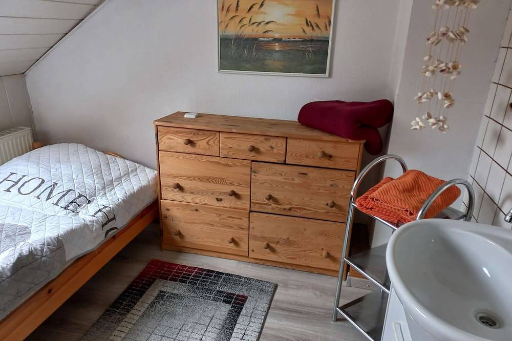 Ganze Wohnung, Ferienwohnung Nordsee, Nähe Norddeich, Haustiere,  Ostfriesland,   Meer, Strand in Leezdorf, Landkreis Aurich