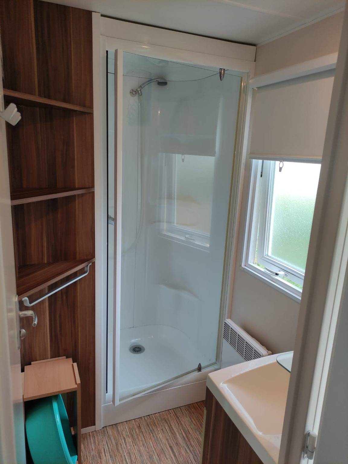 Comfortabele bungalow in Angles met zwembad in Angles, Vendée