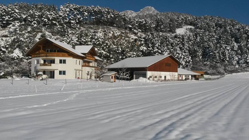 Ferienwohnung für 4 Personen, mit Garten und Ausblick in Arzl im Pitztal - 3