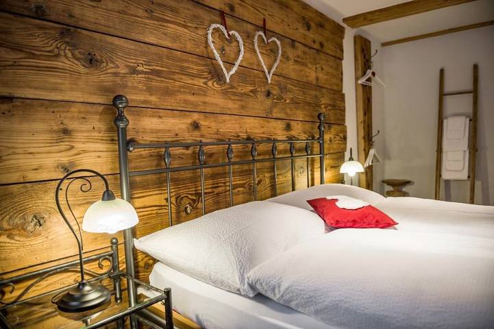 B&B für 3 Personen, mit Terrasse am Thunersee