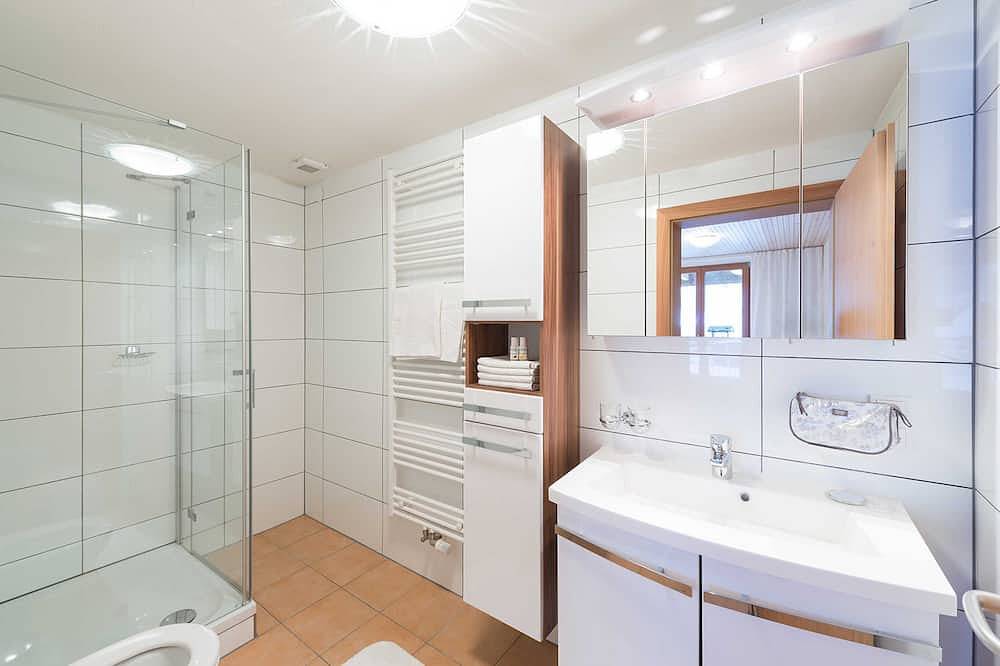 Ganze Wohnung, Einzel- oder kleines Doppelzimmer - Appartements Christine in Bezau, Bregenzerwald