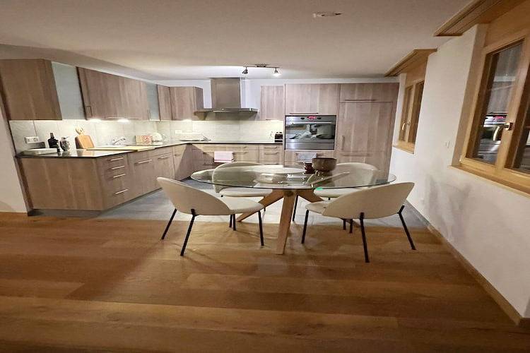 Ganze Wohnung, Tolle Wohnung in der Nähe des Arnensees in Gsteig, Frutigen - Lenk - Adelboden