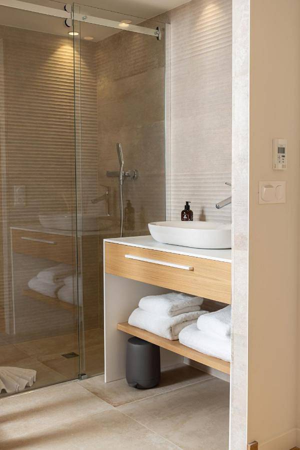 Double Room in Altillac, Région de Tulle
