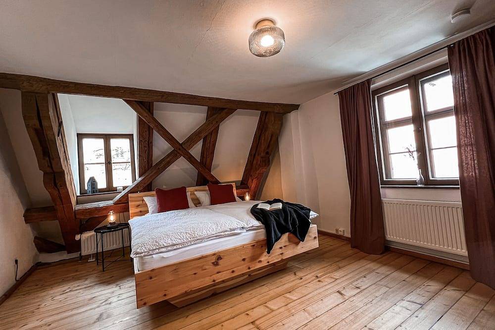 Ganze Wohnung, Wohnen im Herzen der Altstadt - Wohnen im historischen Salzstadl in Landsberg am Lech, Romantische Straße
