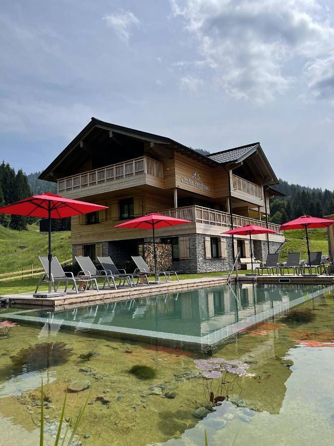 Ferienwohnung für 4 Personen, mit Pool und Garten sowie Sauna und Whirlpool - 1